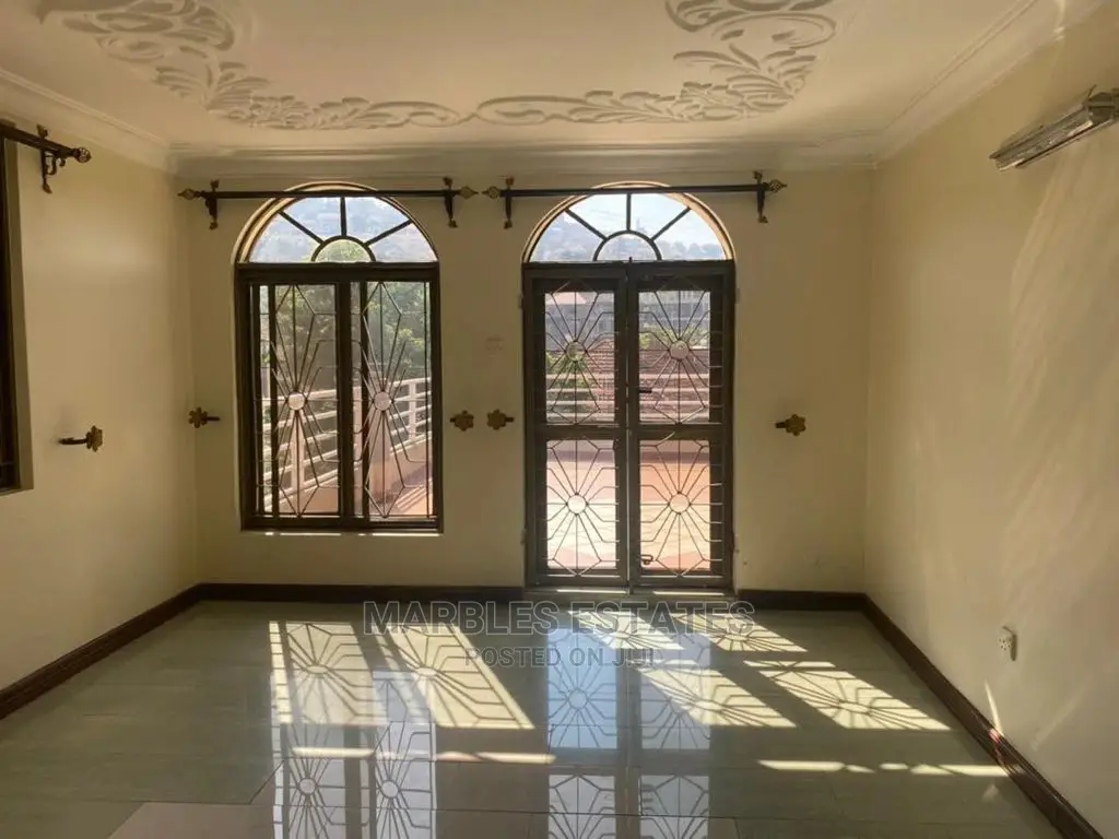 5bdrm House in Naguru, Kampala for Sale in Kampala
