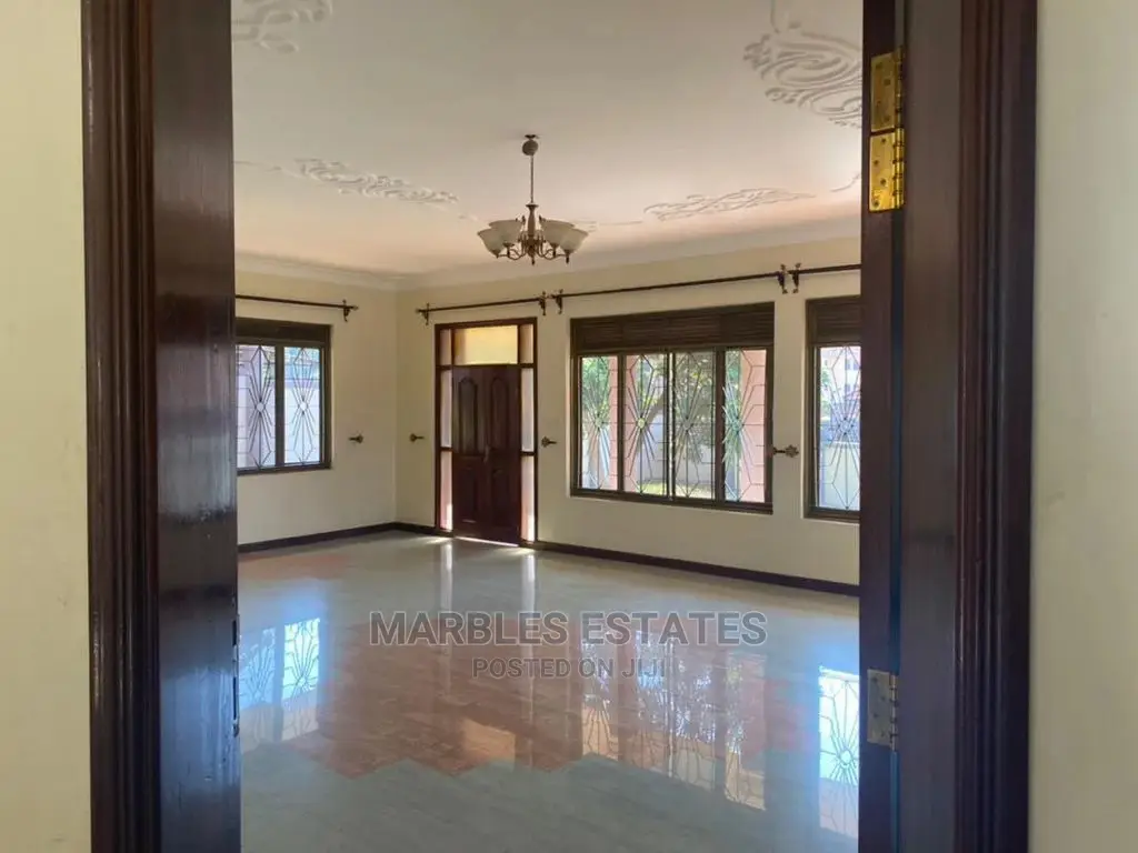 5bdrm House in Naguru, Kampala for Sale in Kampala