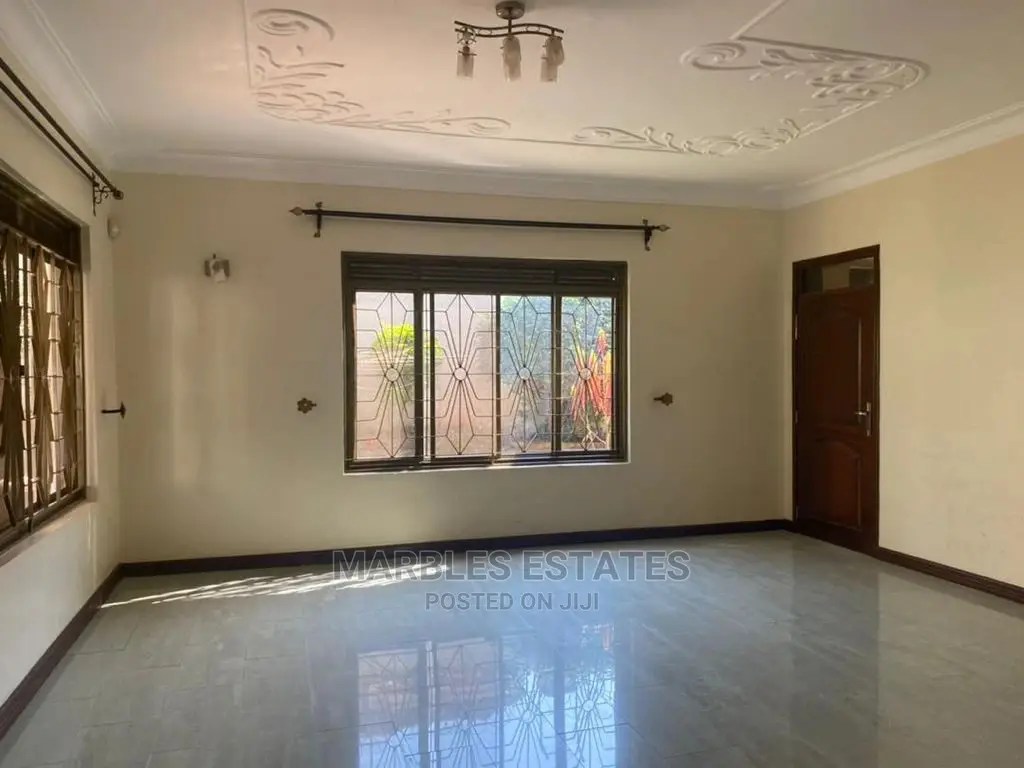 5bdrm House in Naguru, Kampala for Sale in Kampala