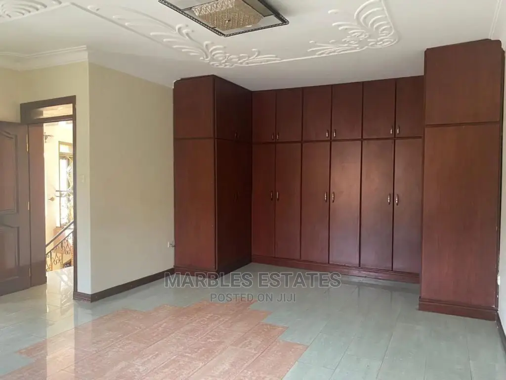 5bdrm House in Naguru, Kampala for Sale in Kampala