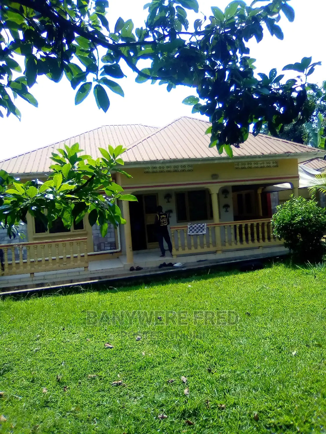 Furnished 4bdrm Bungalow in Kira for sale in Kira