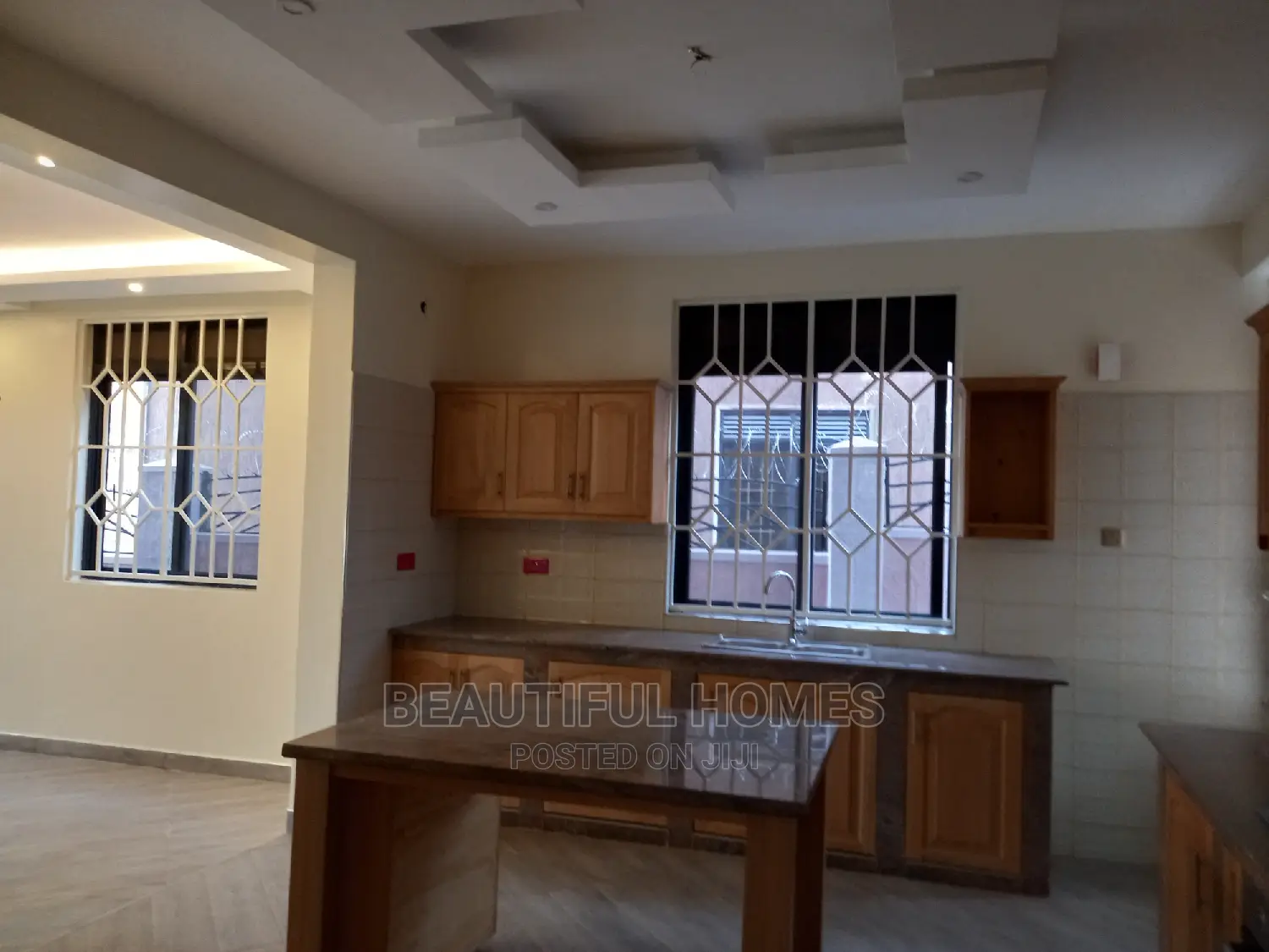 Furnished 4bdrm House in Kira Tarmack, Kampala for Sale in Kampala