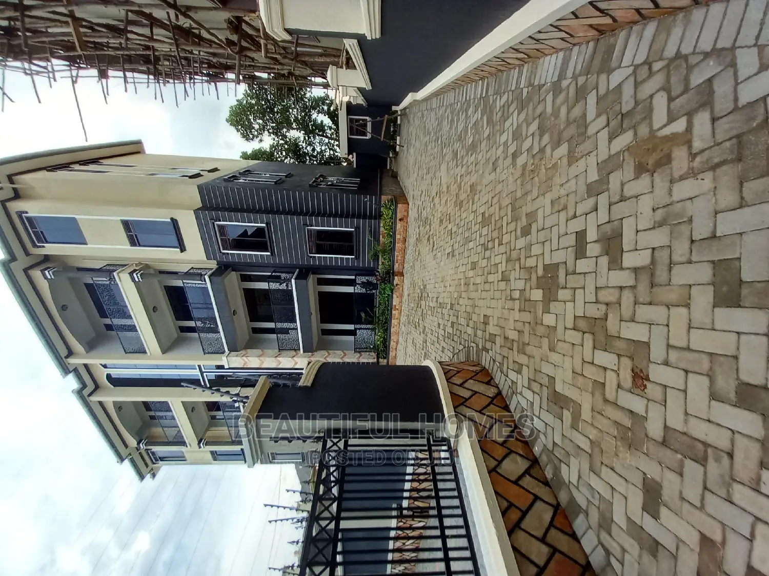 Furnished 2bdrm Apartment in Kisaasi, Kampala for Sale in Kampala