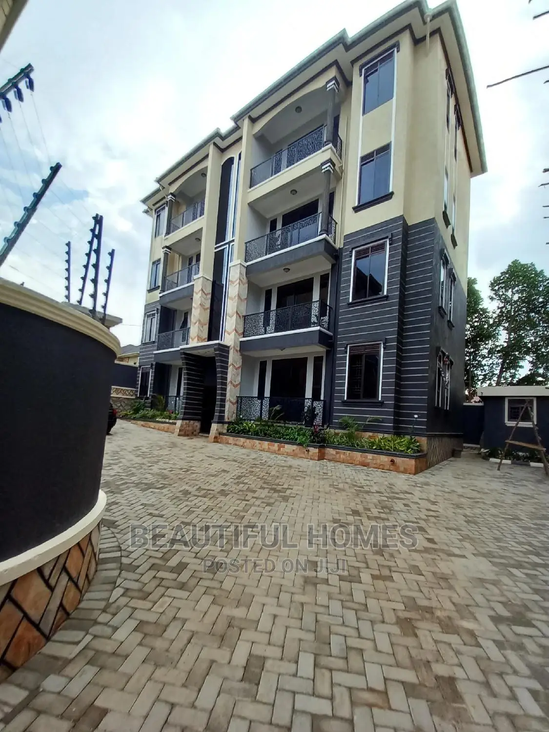 Furnished 2bdrm Apartment in Kisaasi, Kampala for Sale in Kampala