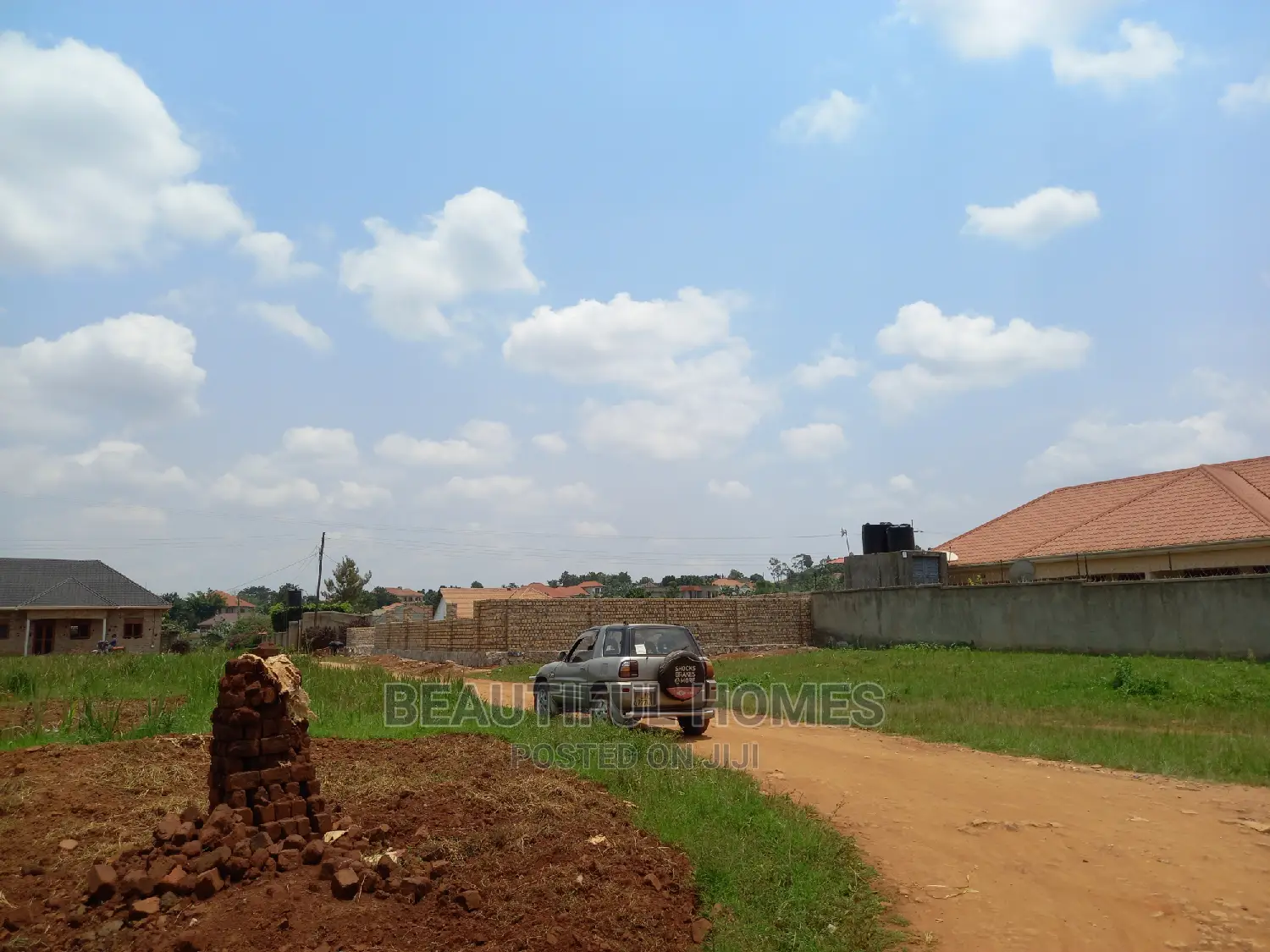 Nakwero 25 Decimals Close to the Main Road on Sell in Kampala