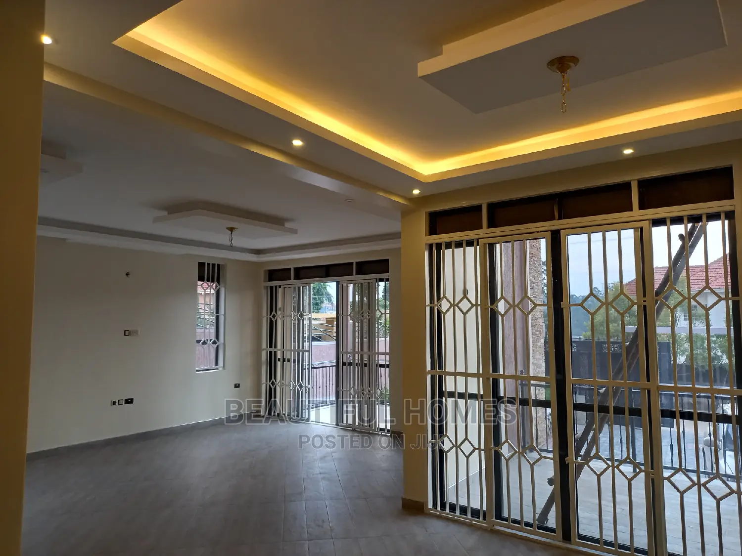 Furnished 4bdrm Mansion in Kira, Kampala for Sale in Kampala