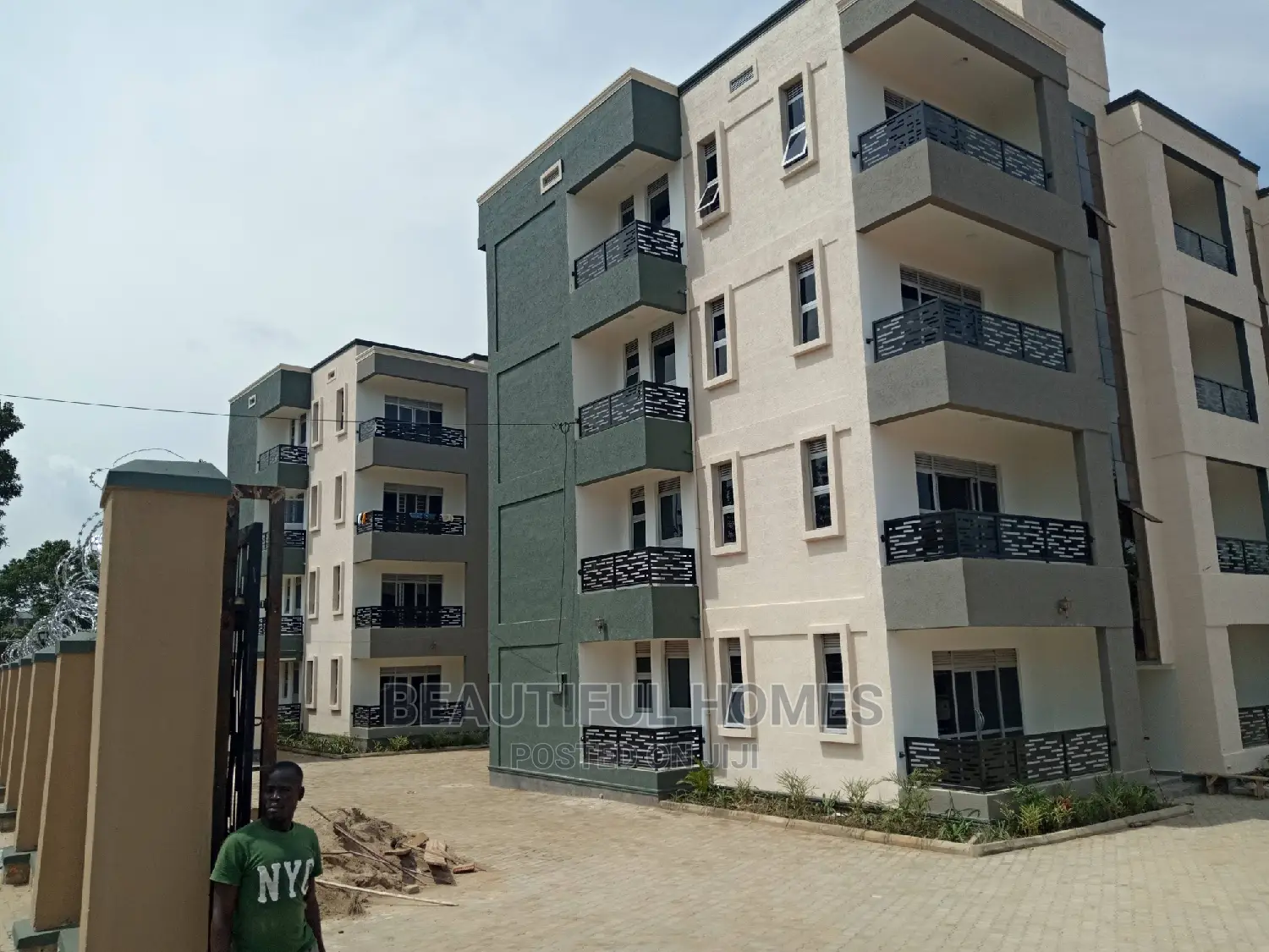 Furnished 2bdrm Apartment in Bukoto, Kampala for Sale in Kampala