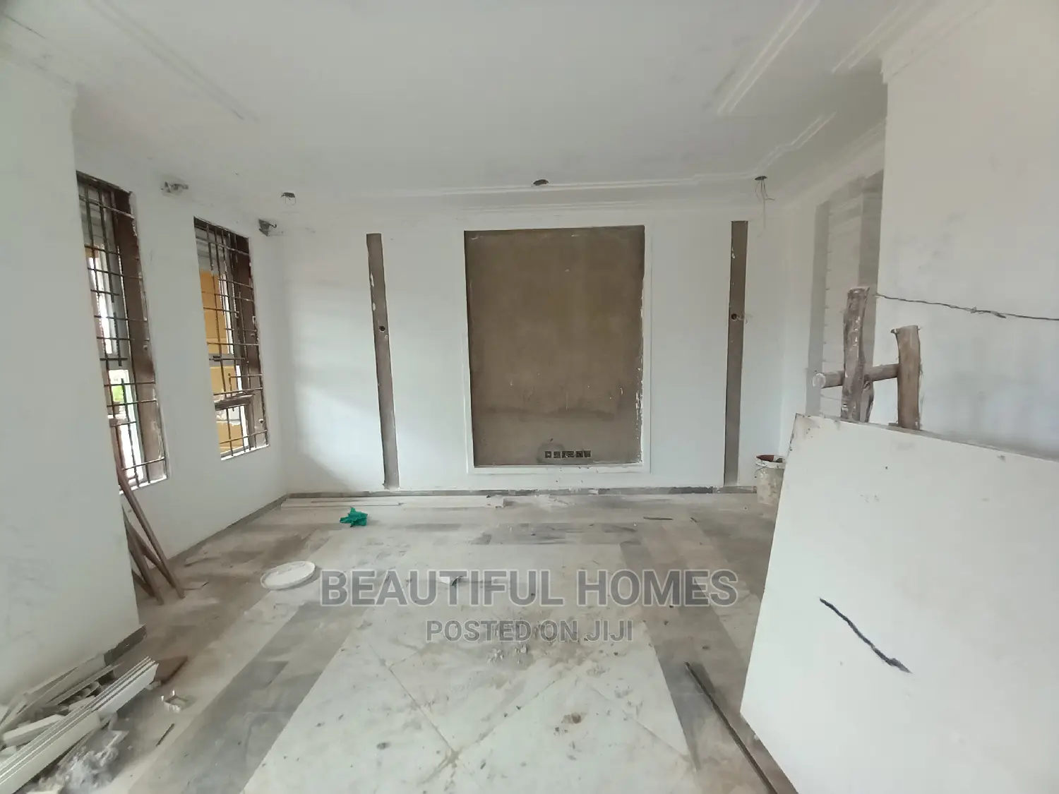 Furnished 5bdrm Mansion in Kira for Sale in Kira