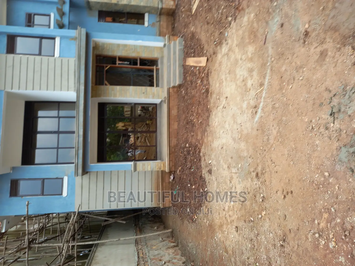 Furnished 4bdrm Mansion in Kira for Sale in Kira