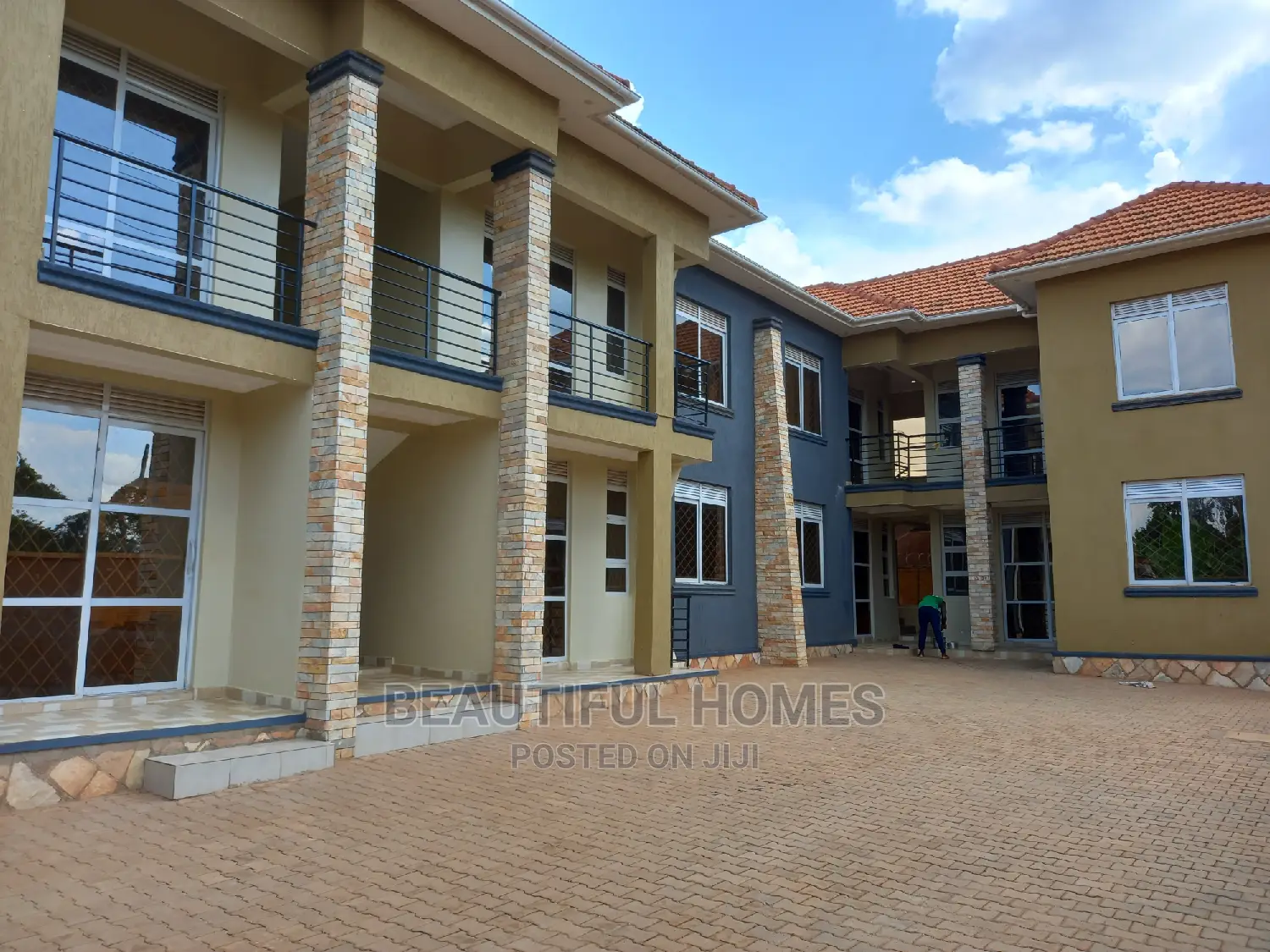 Furnished 2bdrm Apartment in Najjera, Central Division for Sale in Central Division