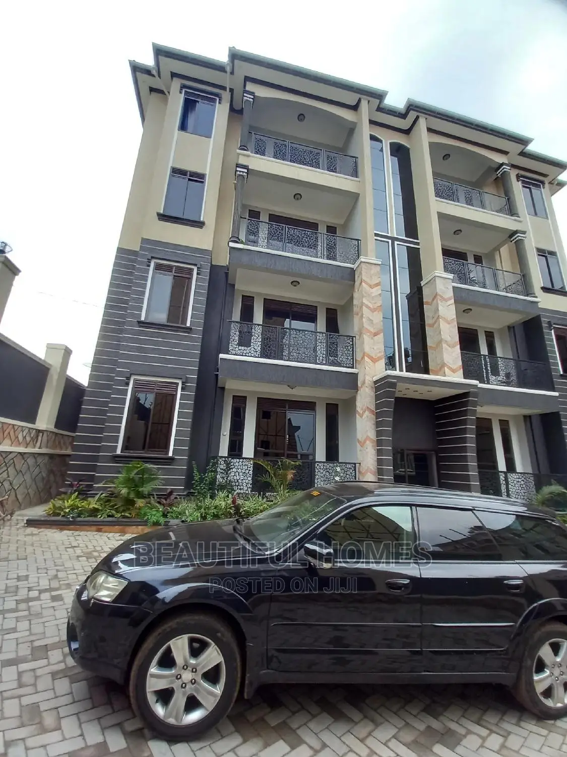Furnished 2bdrm Apartment in Kisaasi, Central Division for Sale in Central Division