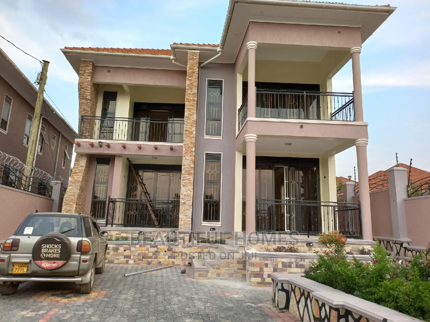Furnished 4bdrm House in Kira for Sale in Kira