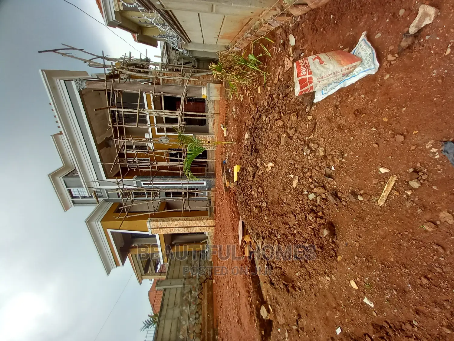 Furnished 4bdrm Mansion in Kira for Sale in Kira
