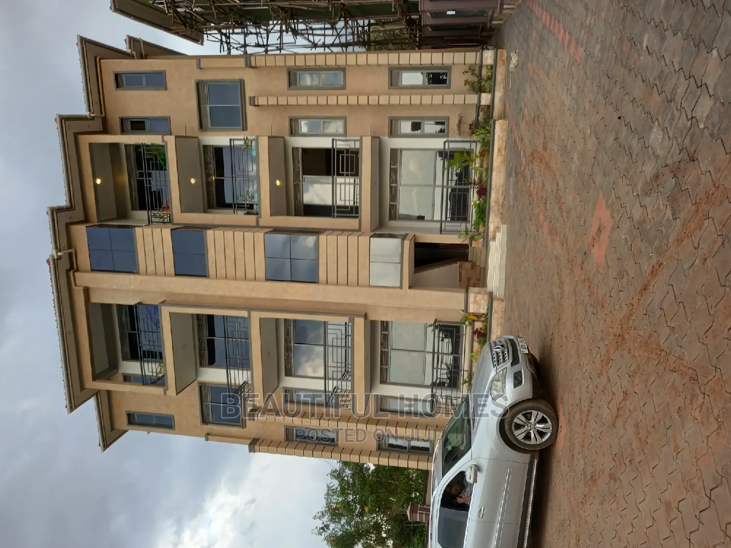 Furnished 2bdrm Block of Flats in Kisaasi, Nakawa for Sale in Nakawa