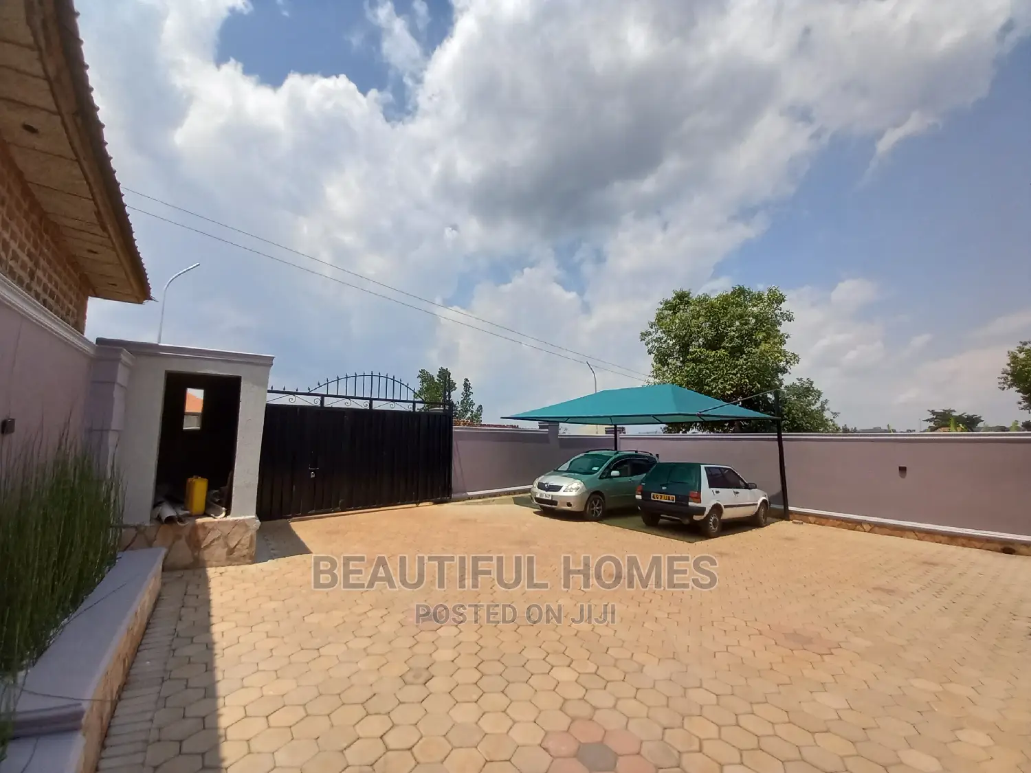 Furnished 4bdrm House in Nakwero, Kira for Sale in Kira