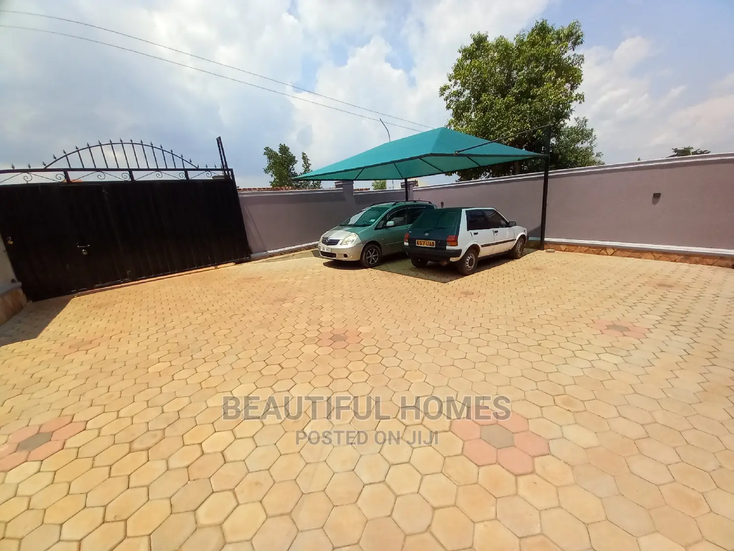 Furnished 4bdrm House in Nakwero, Kira for Sale in Kira