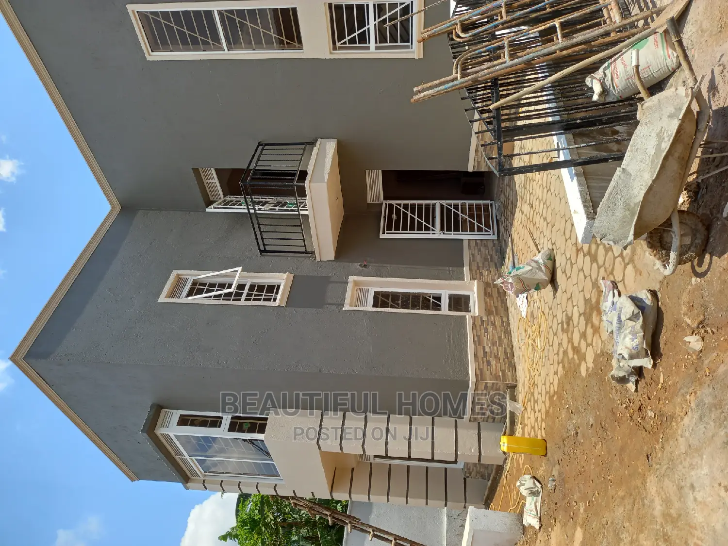 Furnished 4bdrm Villa in Kira for Sale in Kira