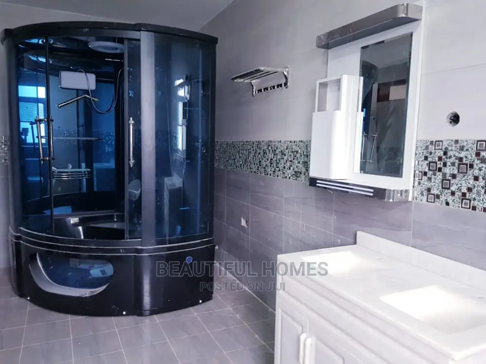 Furnished 2bdrm Apartment in Kisaasi, Central Division for Sale in Central Division