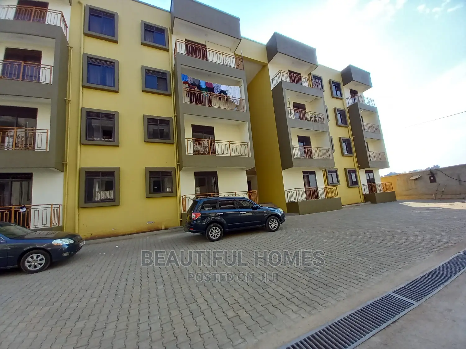 Furnished 3bdrm Condo in Kisaasi, Nakawa for Sale in Nakawa