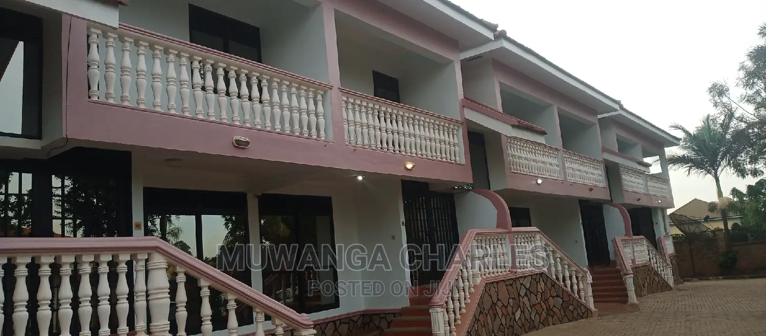 2bdrm Duplex in Fs Properties Ltd, Central Division for rent in Central Division