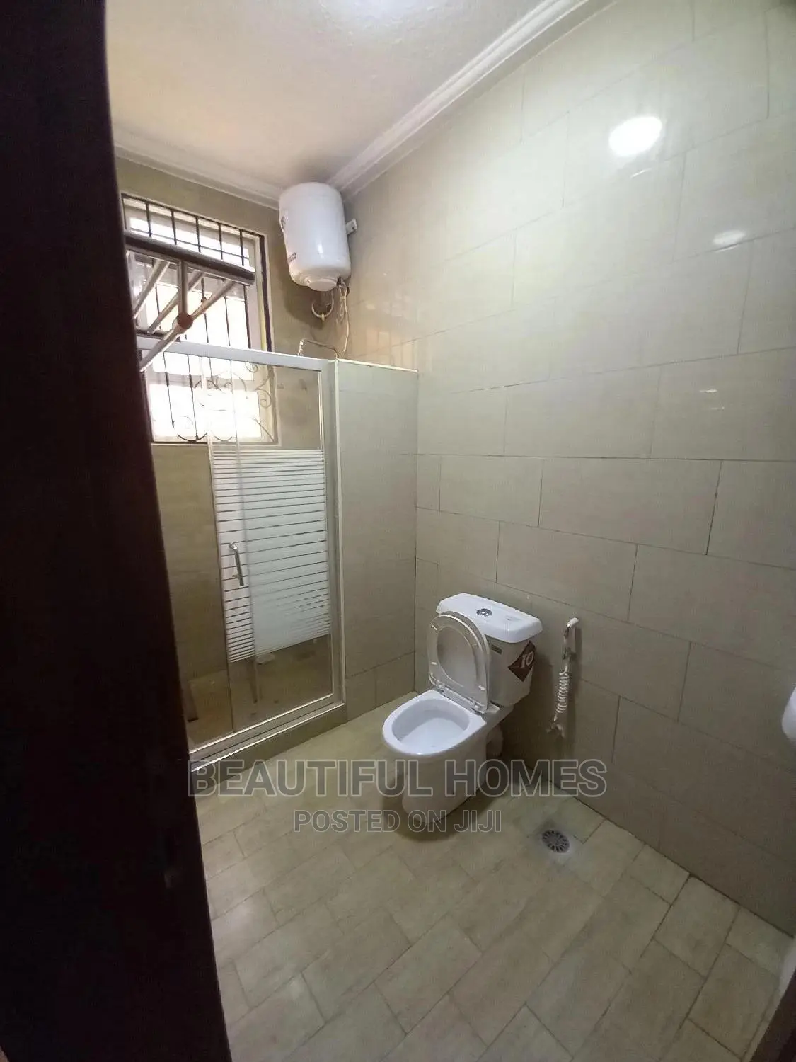 Furnished 3bdrm Condo in Kisaasi, Central Division for Sale in Central Division