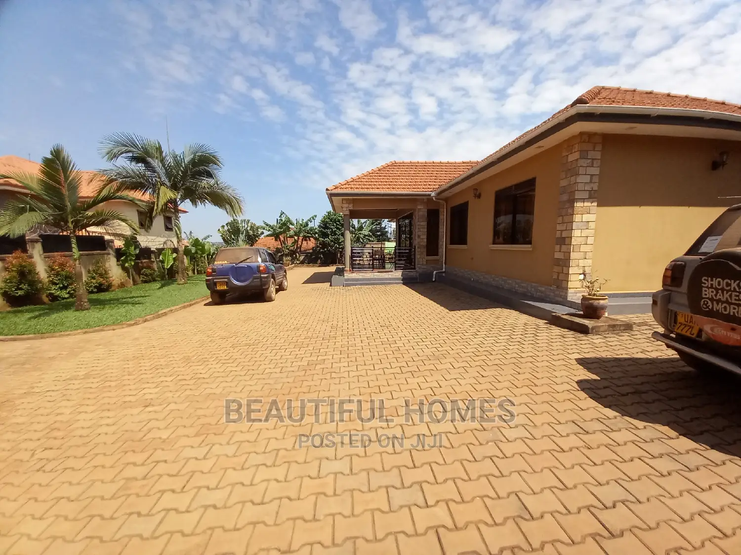 Furnished 5bdrm Bungalow in Kira for Sale in Kira