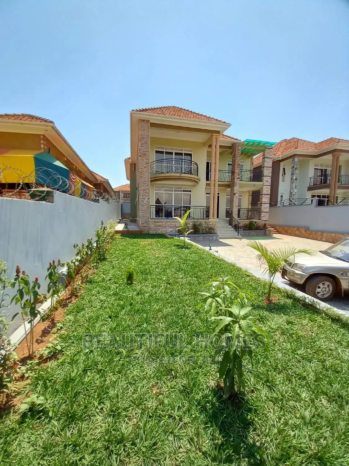 Furnished 6bdrm Mansion in Kira for Sale in Kira