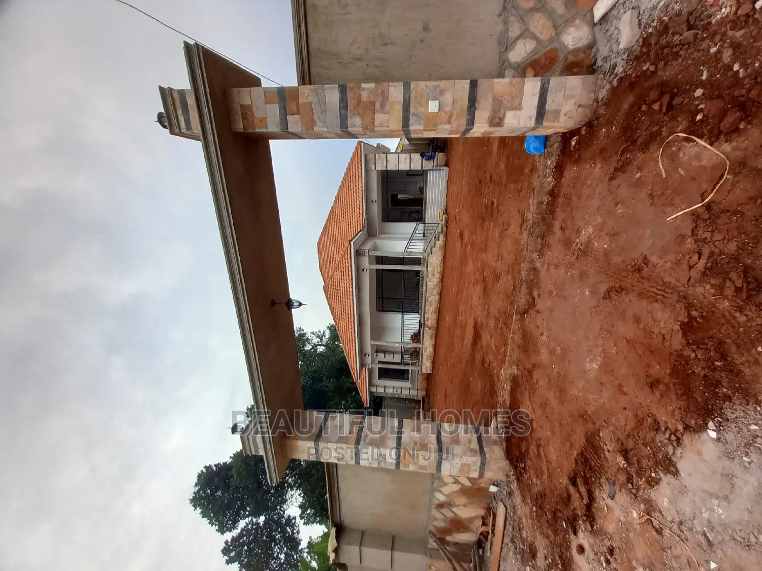 Furnished 4bdrm House in Kira for Sale in Kira