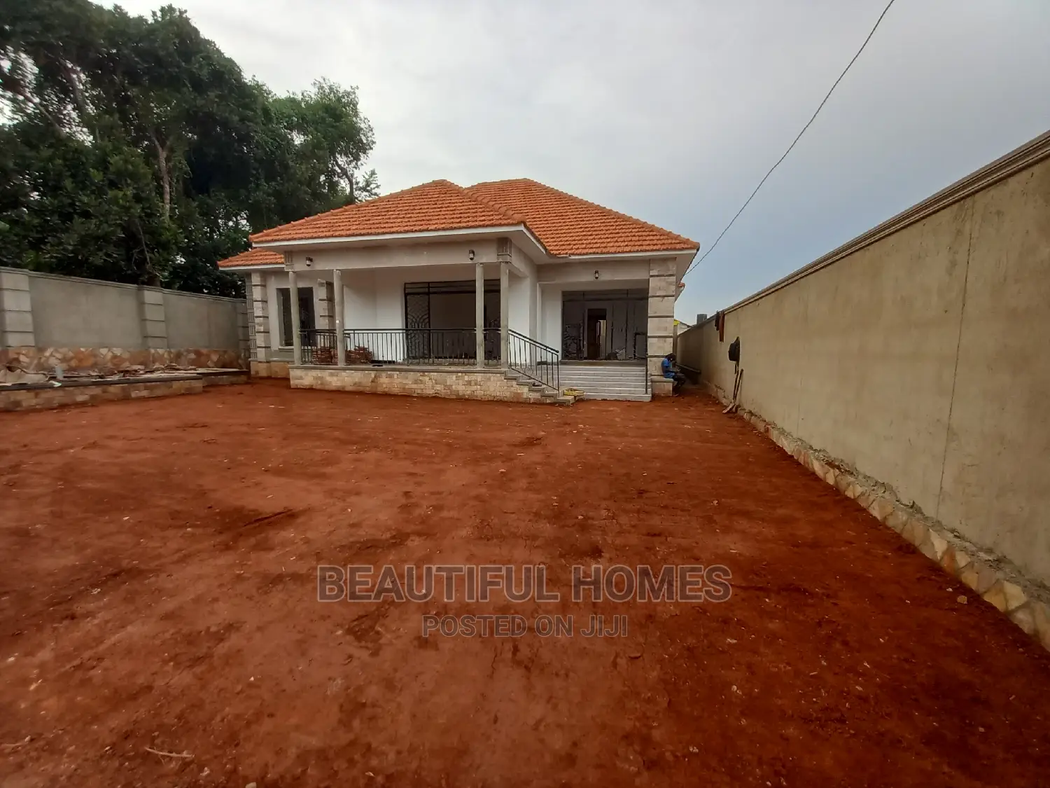 Furnished 4bdrm House in Kira for Sale in Kira
