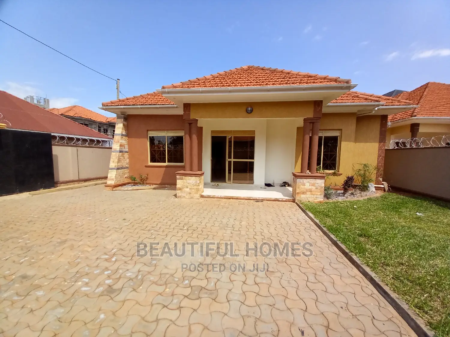 Furnished 4bdrm House in Kira for Sale in Kira