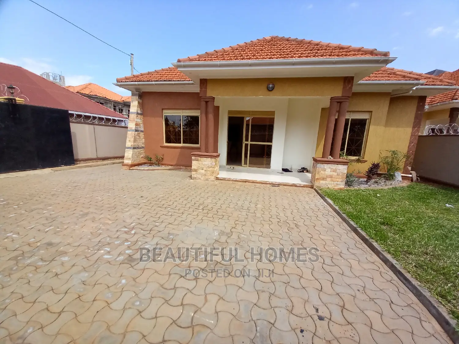 Furnished 4bdrm House in Kira for Sale in Kira