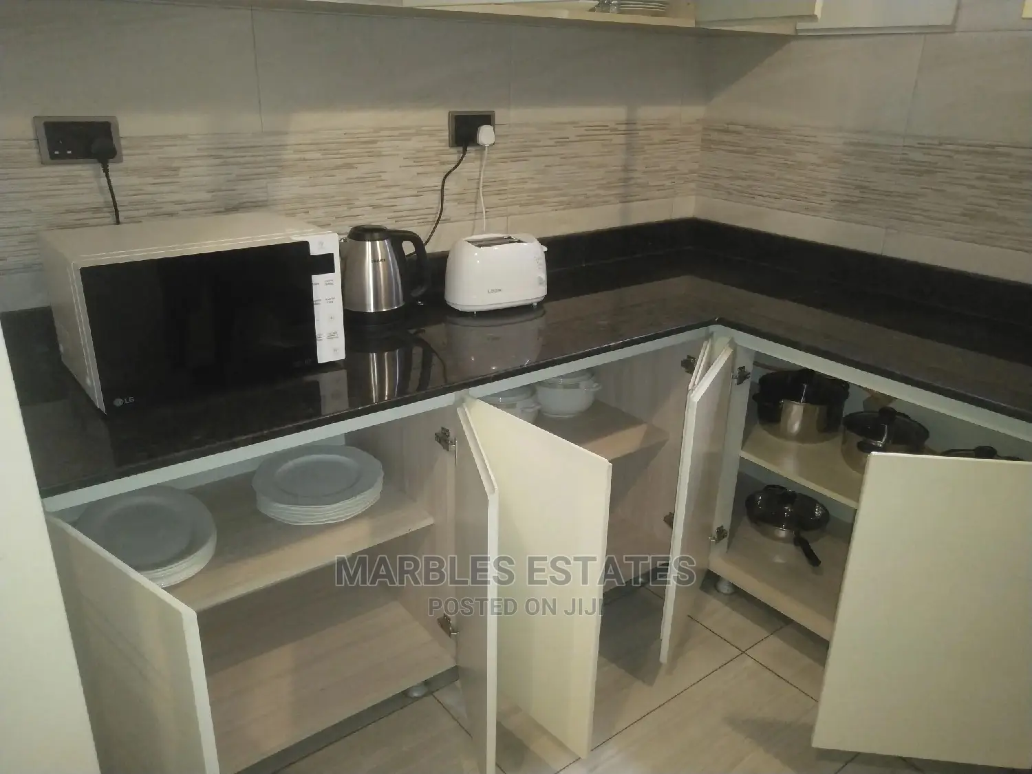 Furnished 3bdrm Apartment in Kololo, Central Division for Rent in Central Division