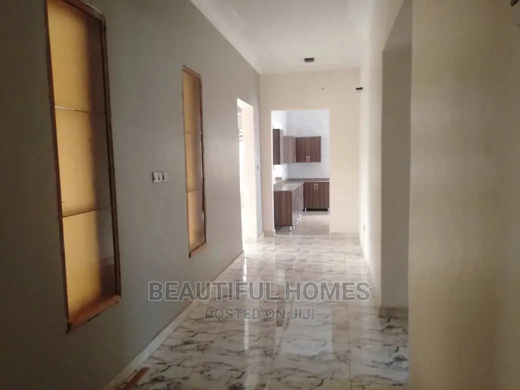 Furnished 4bdrm House in Kira for Sale in Kira