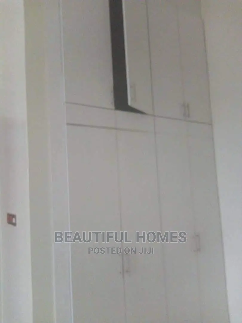 Furnished 4bdrm House in Kira for Sale in Kira