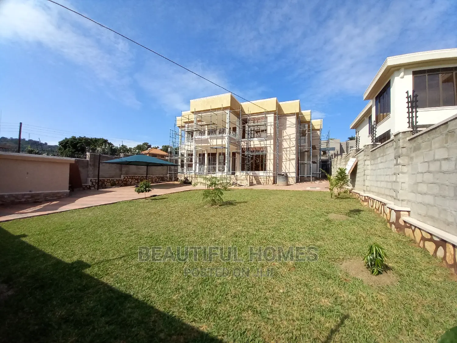 Furnished 7bdrm Mansion in Munyonyo, Makindye for Sale in Makindye