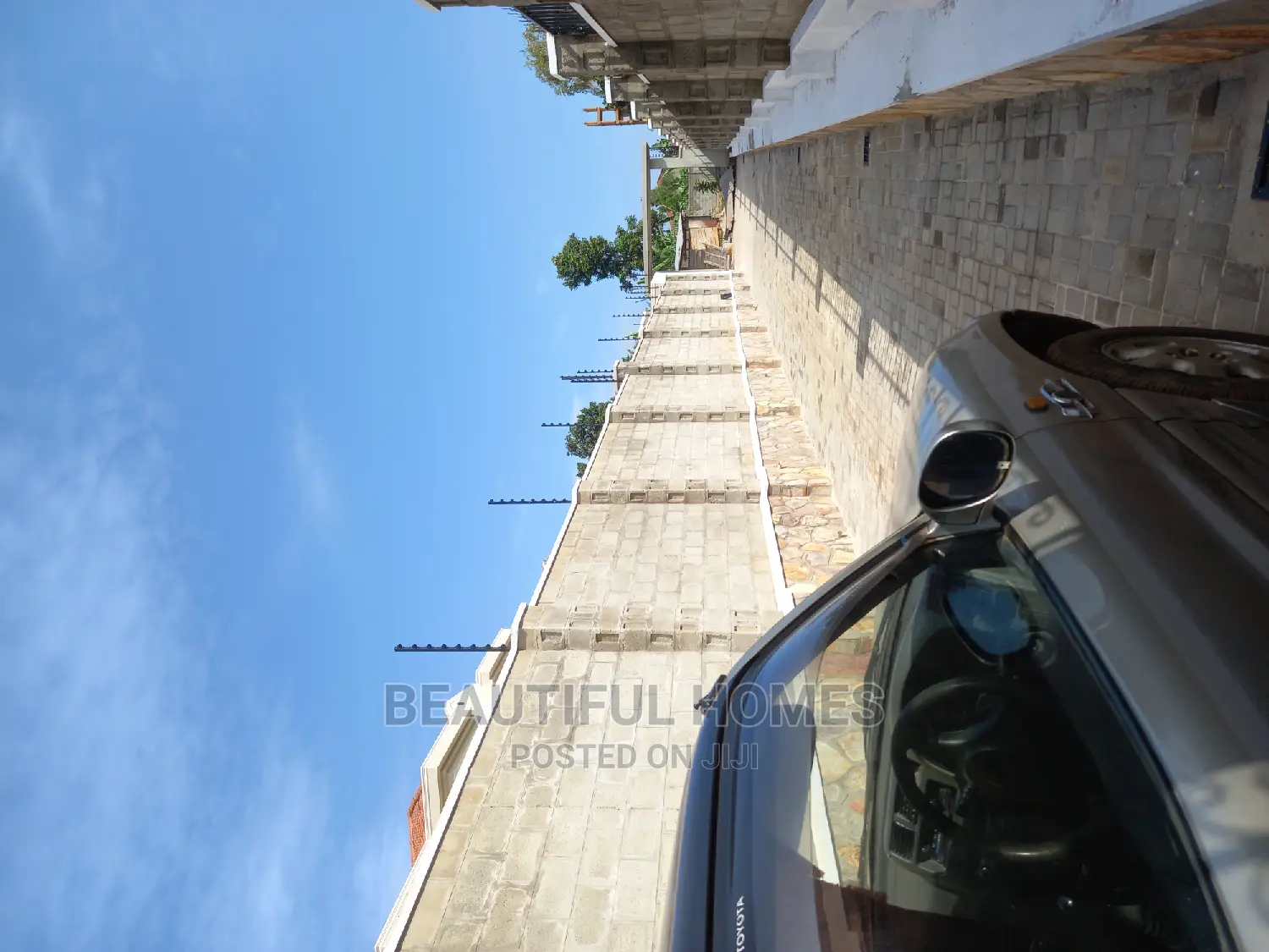 Furnished 7bdrm Mansion in Munyonyo, Makindye for Sale in Makindye