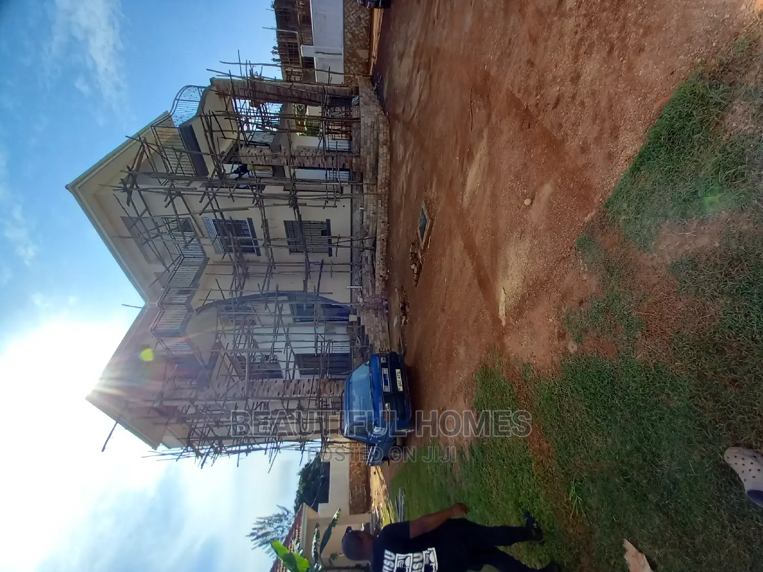Furnished 6bdrm Mansion in Munyonyo, Makindye for Sale in Makindye