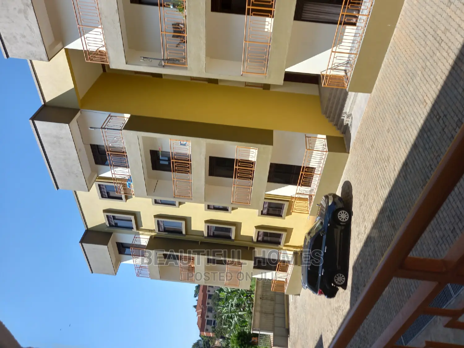 Furnished 3bdrm Condo in Kisaasi, Central Division for Sale in Central Division