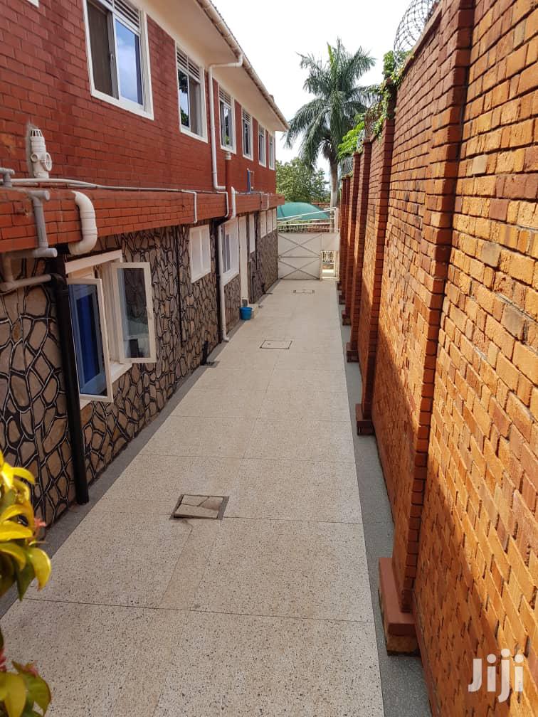 Stalled House For Rent in Kampala
