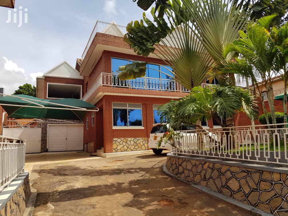 Stalled House For Rent in Kampala