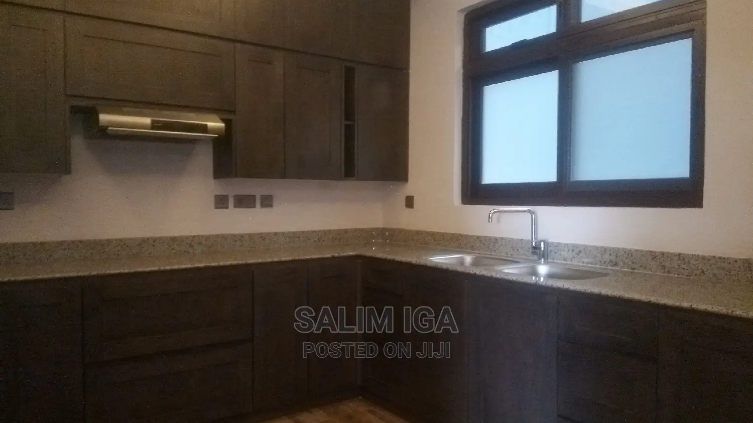 3bdrm Block of Flats in Kololo Property, Central Division for Rent in Central Division