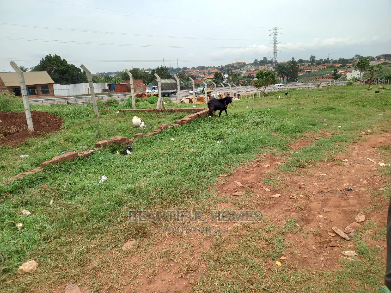 1.5acres of Commercial Land in Naalya by Pass on Sale in Central Division