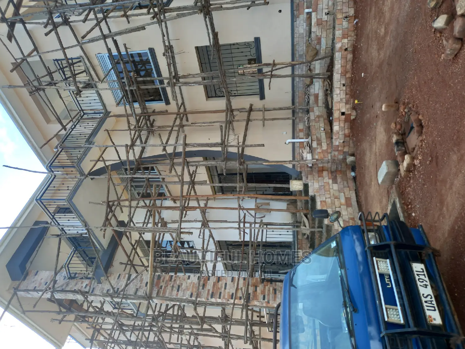 Furnished 6bdrm Mansion in Munyonyo, Central Division for Sale in Central Division