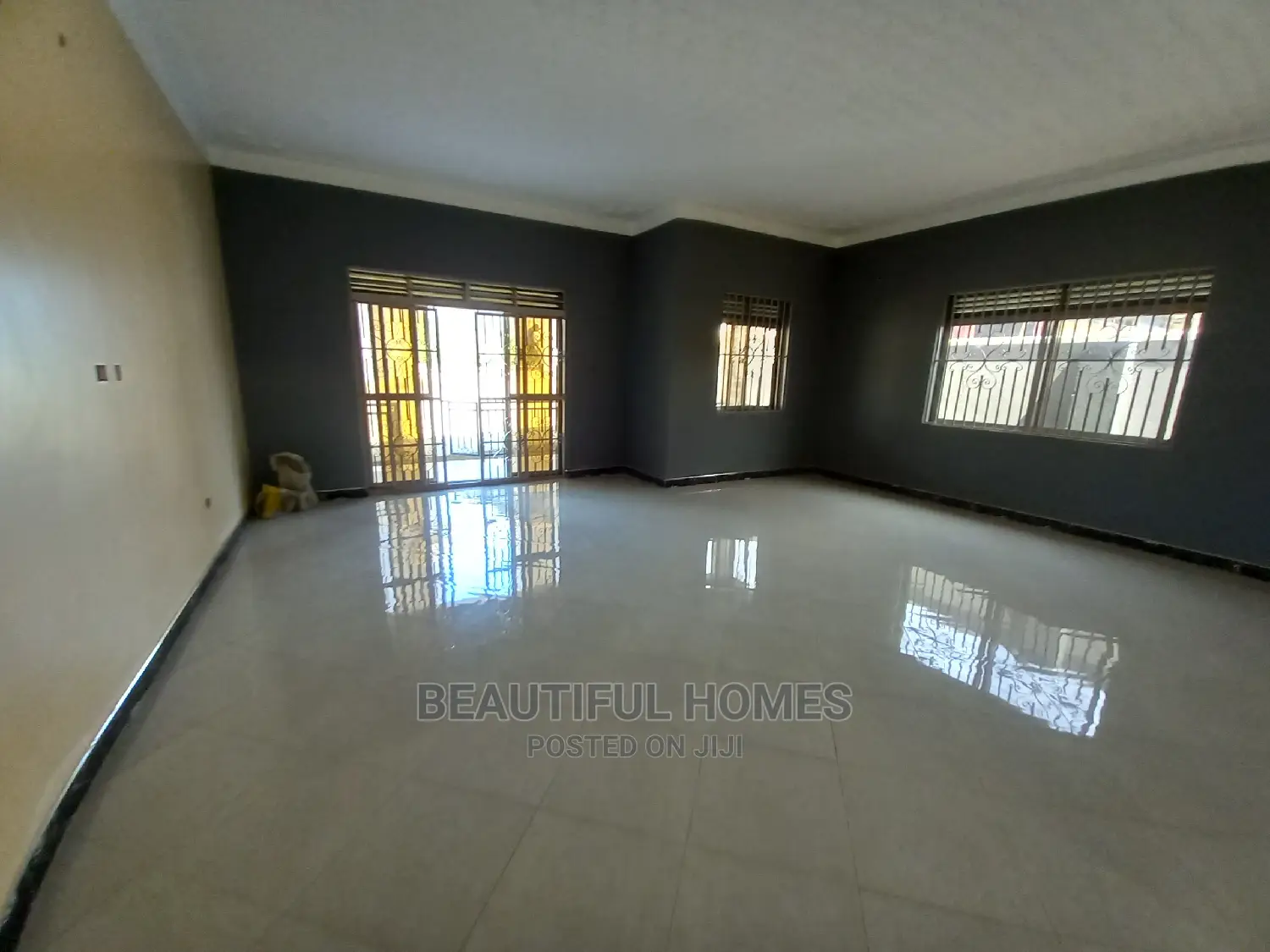 Furnished 4bdrm House in Kira for Sale in Kira