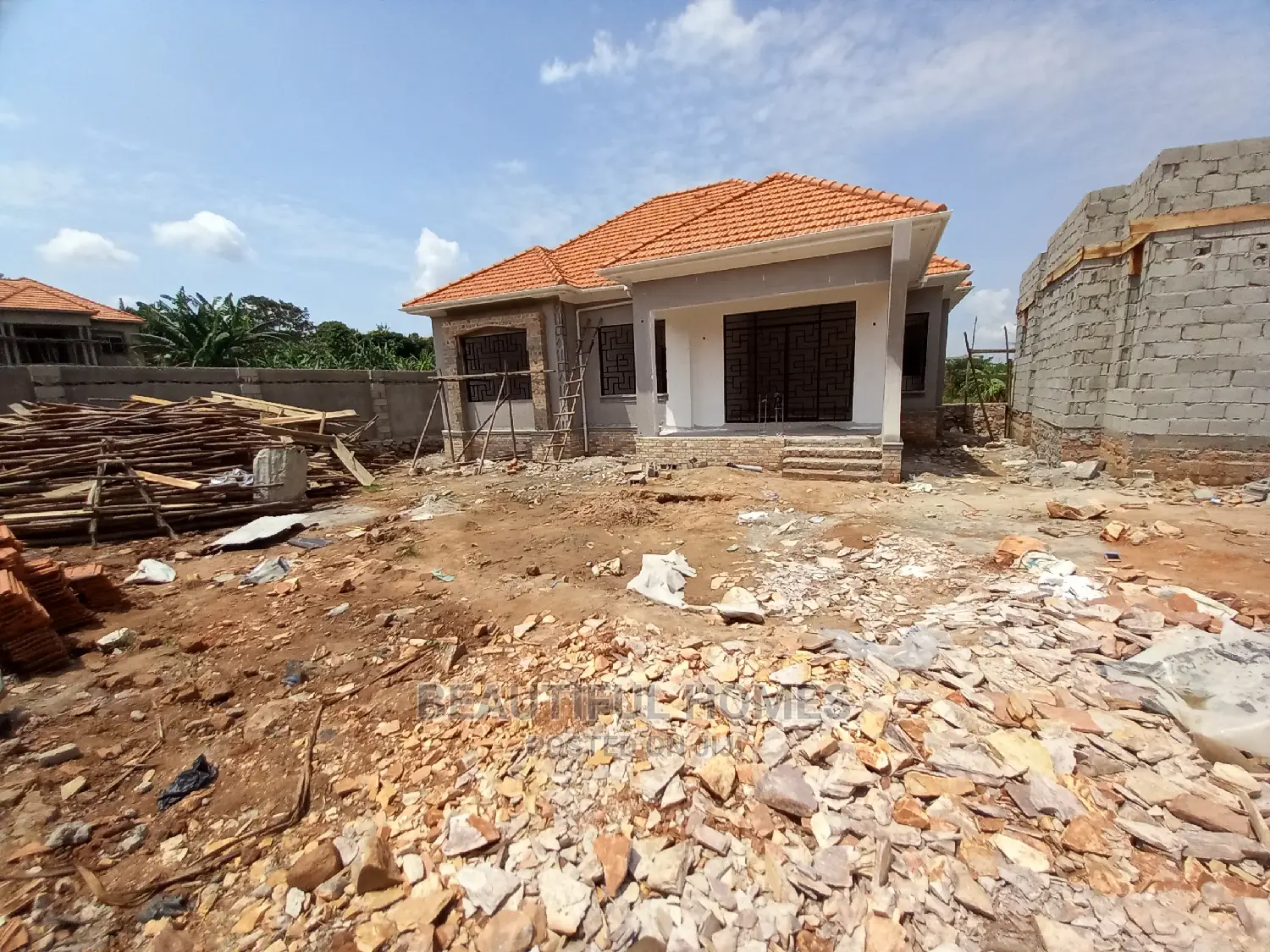 Furnished 4bdrm House in Kira for Sale in Kira