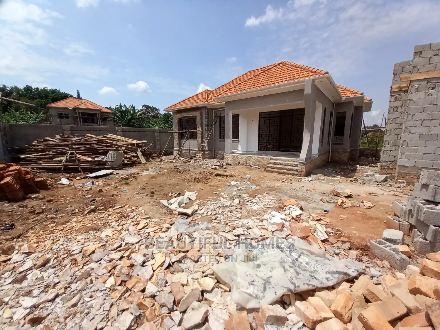 Furnished 4bdrm House in Kira for Sale in Kira