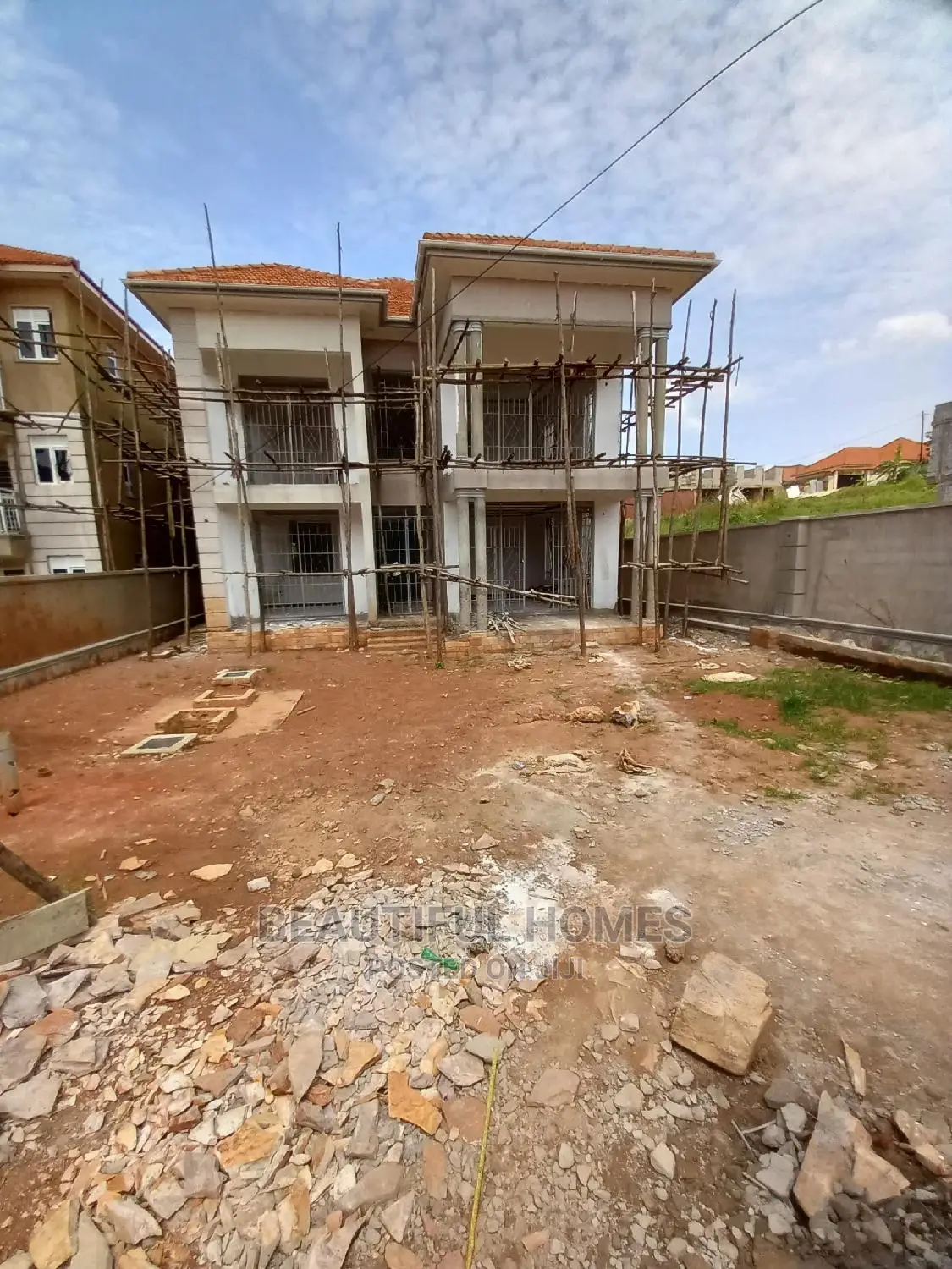 Furnished 4bdrm Mansion in Kira for Sale in Kira