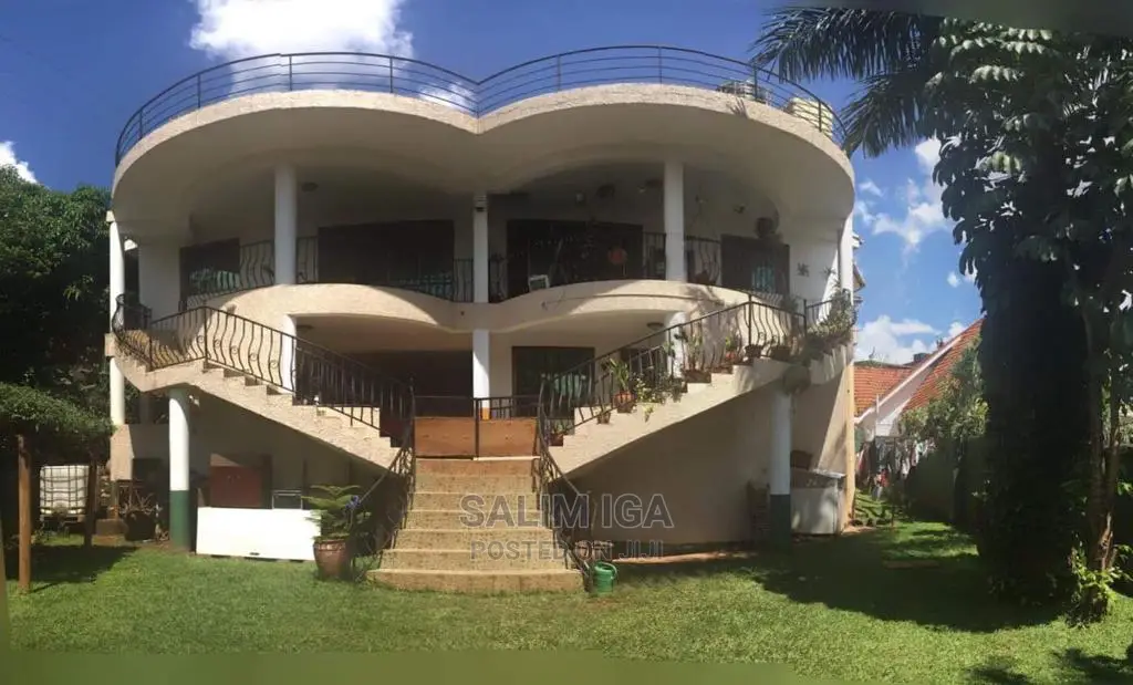 Furnished 2bdrm Block of Flats in Kololo Property, Central Division in Central Division