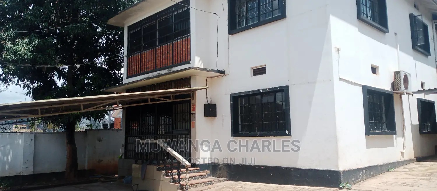 4bdrm Duplex in Fs Properties Ltd, Central Division for Rent in Central Division