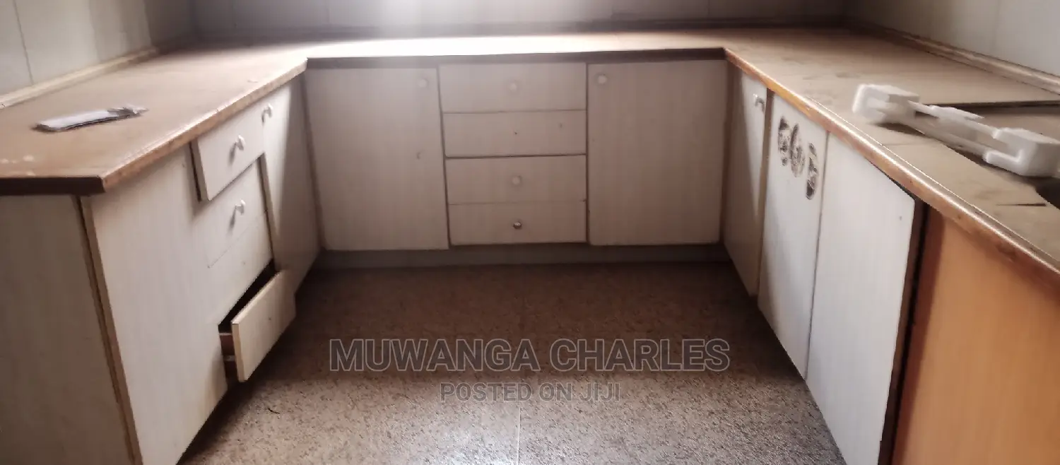 4bdrm Duplex in Fs Properties Ltd, Central Division for Rent in Central Division